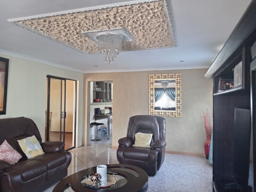3 Bedroom Property for Sale in Motherwell Nu 6 Eastern Cape